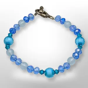 Bracelet with Aquamarine Gemstone -Echo of a Stone