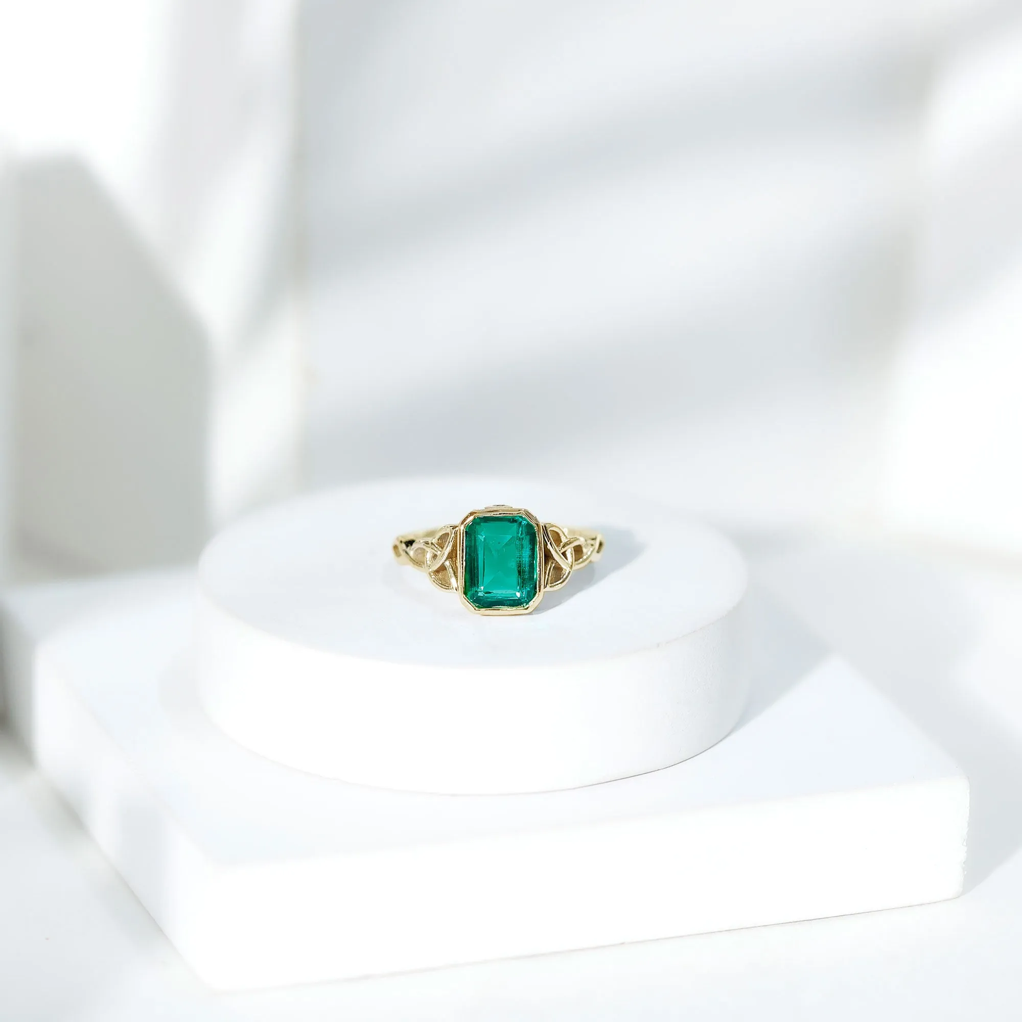 Created Green Sapphire Solitaire Celtic Engagement Ring