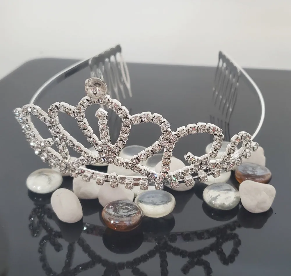 FH2 Large Rhinestone Tiara AY0380