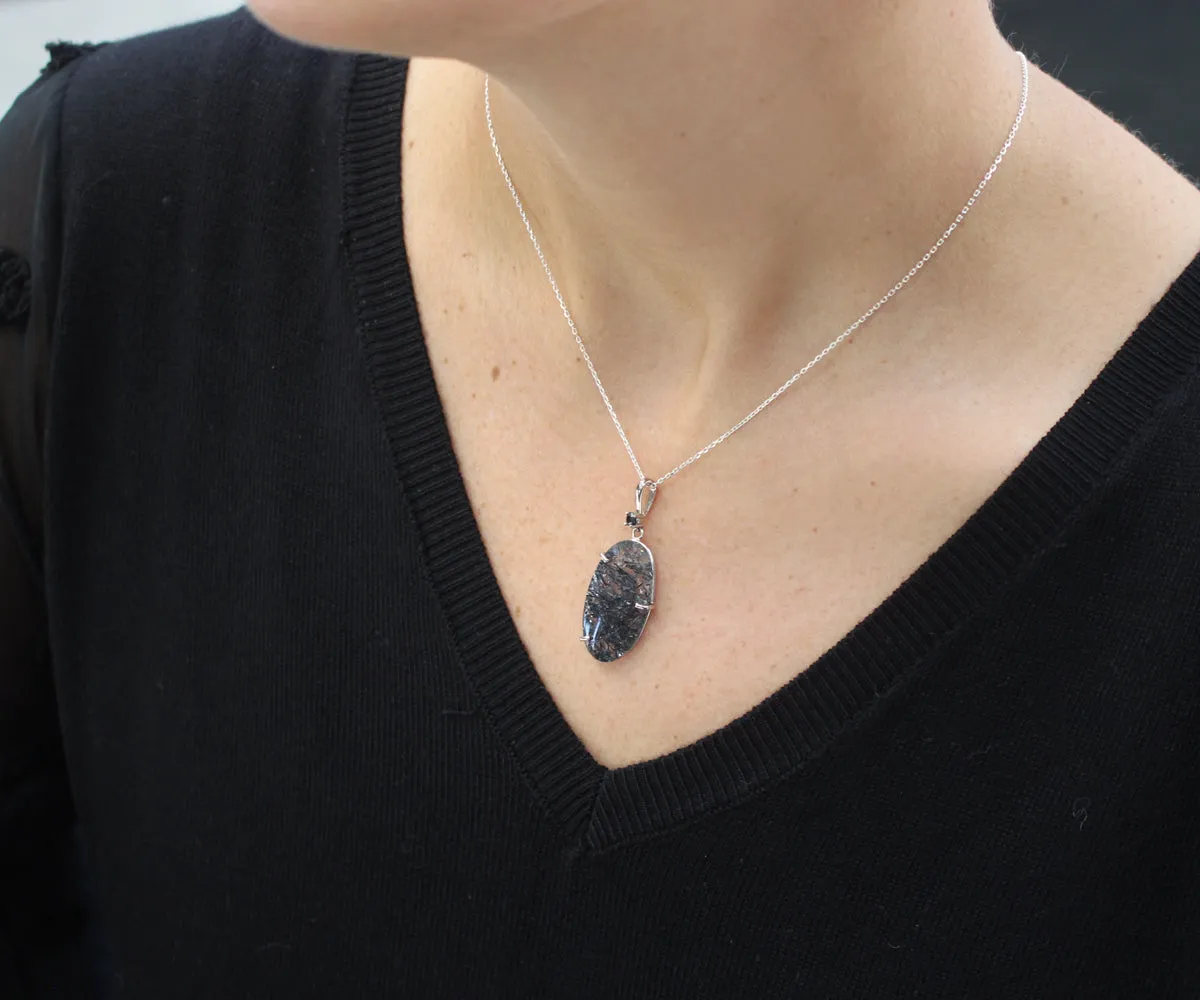 Natural Rutilated Quartz Oval White Gold Necklace