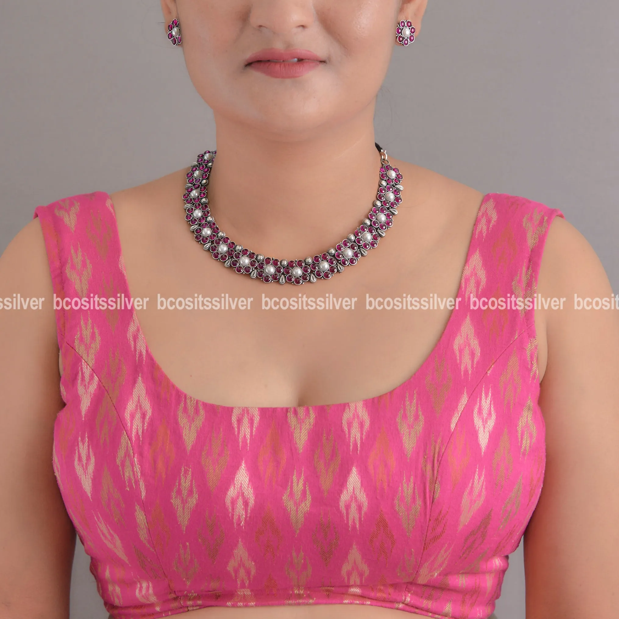 Oxidized Maya Short Necklace - 1123