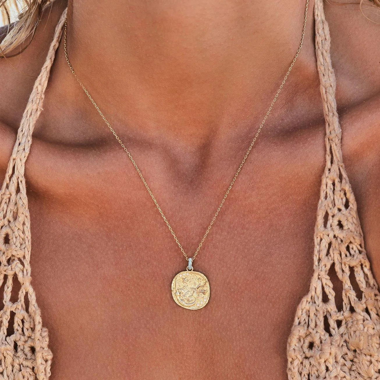 Rose Goddess of Gold Water Necklace