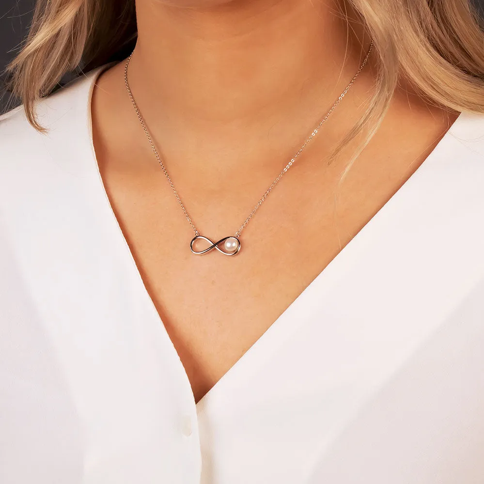 Silver & Pearl Infinity Necklace