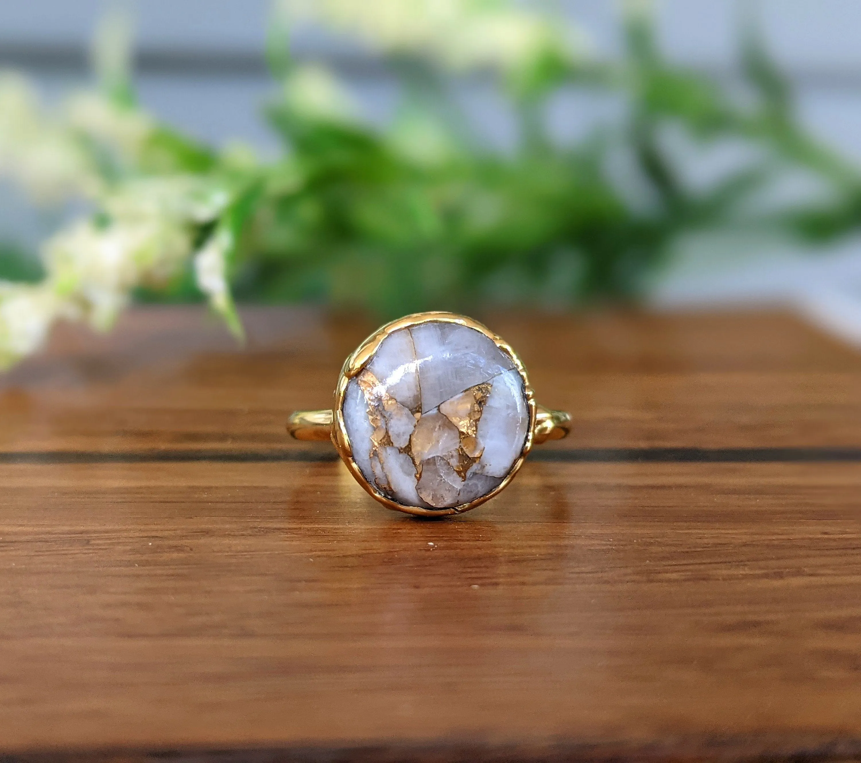 White Crystal copper ring in 18k Gold