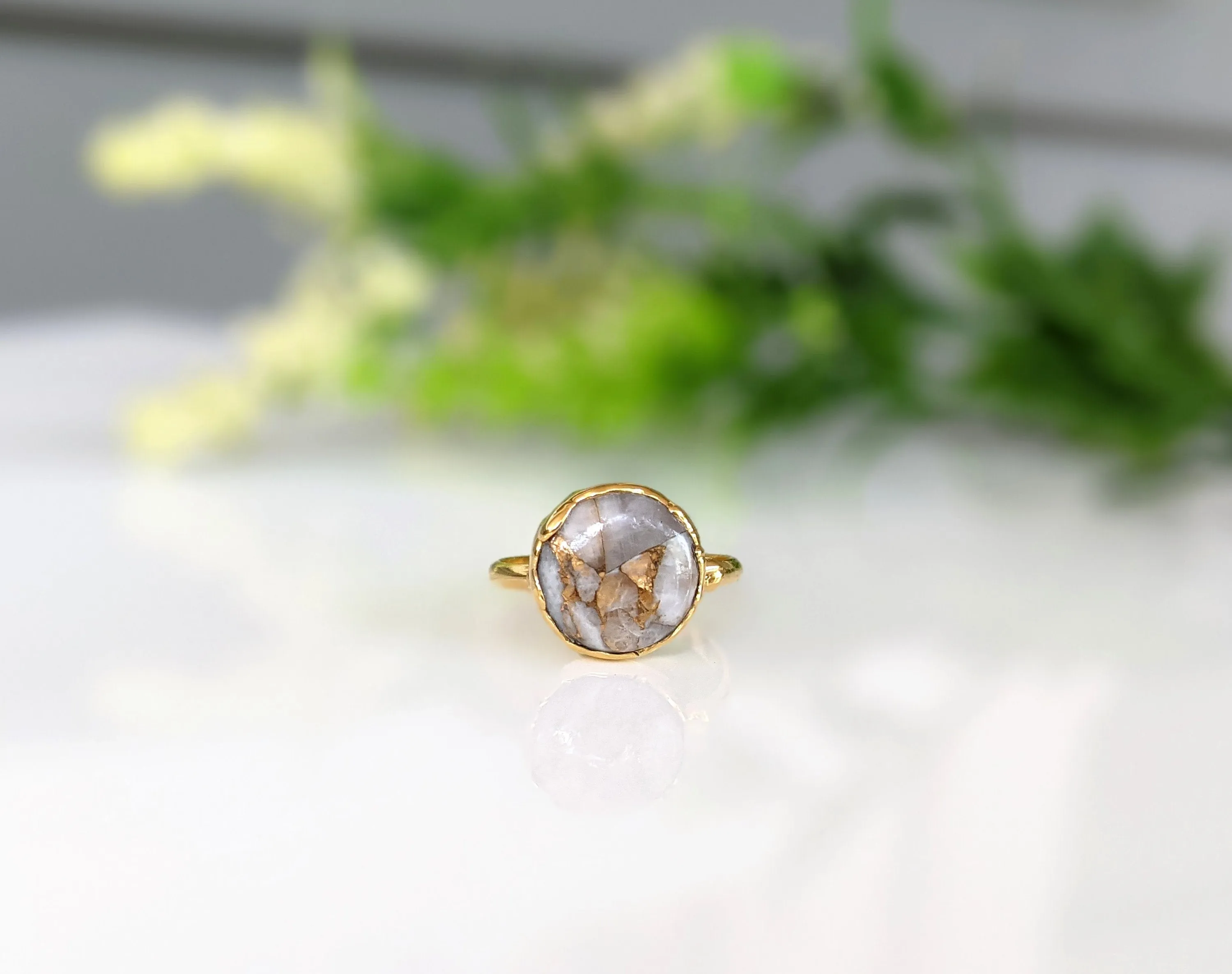 White Crystal copper ring in 18k Gold